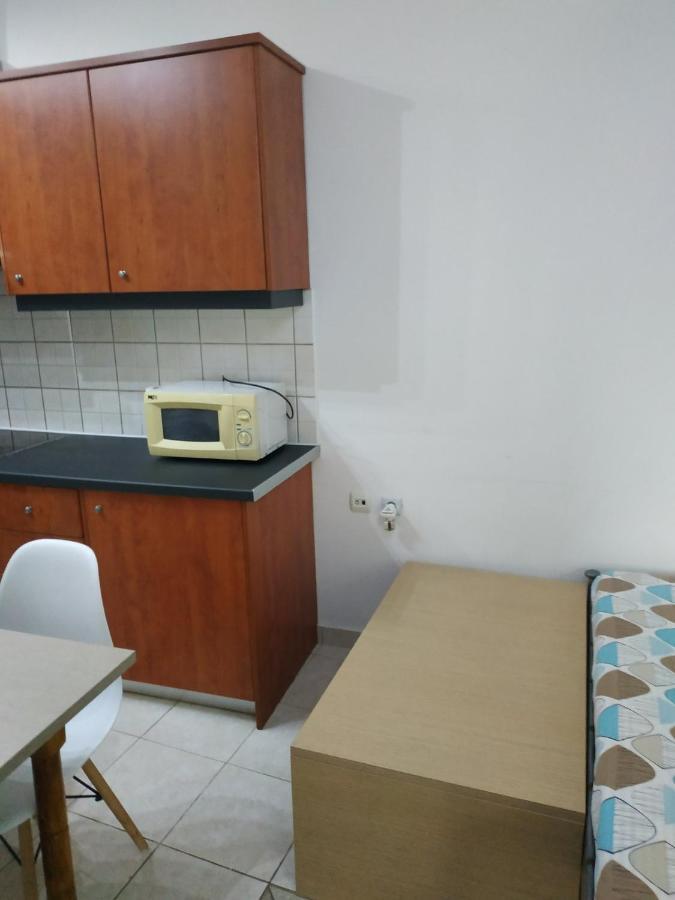 Urban Comfortable Apartment Argos Exteriör bild